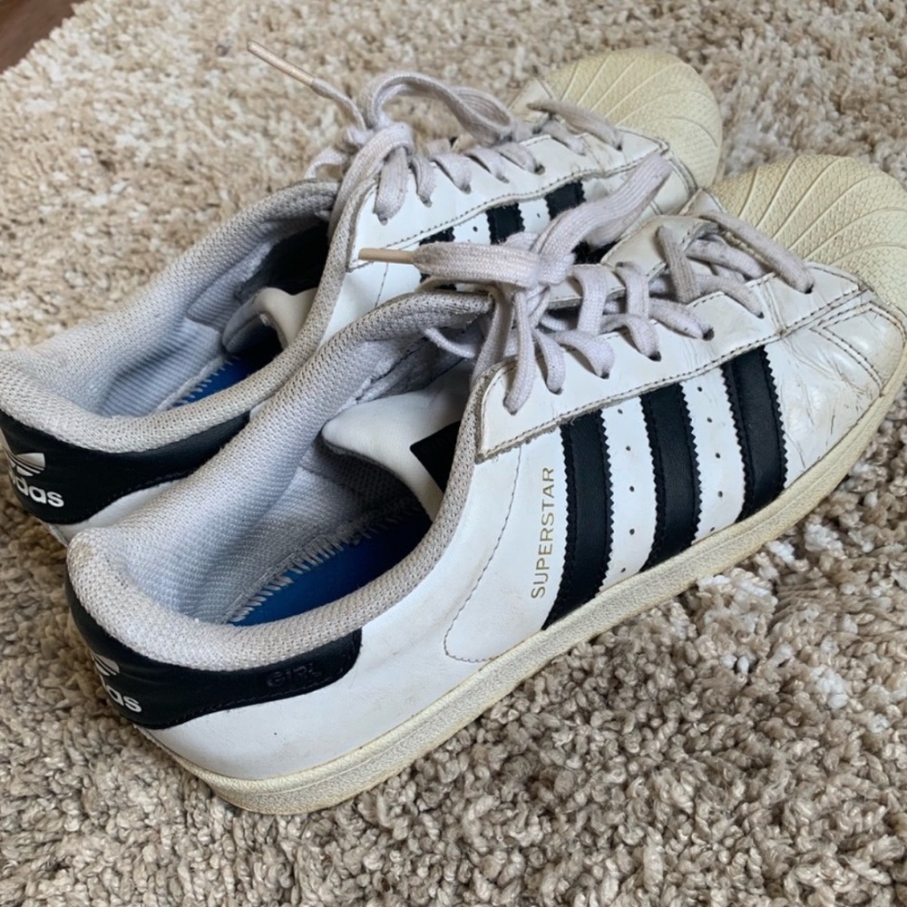 black&white adidas superstar’s